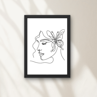 Tablou line art alb-negru cu profil de femeie și fluture în păr, desenat minimalist cu linii fluide, în ramă neagră.